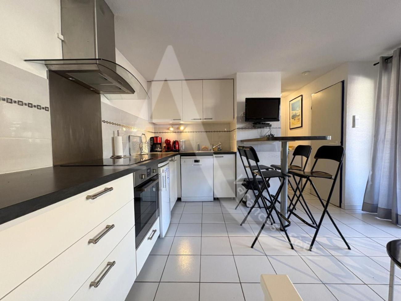 4 Pers, 1 Chambre, Plages Et Commerces A Pied Sete Exterior photo
